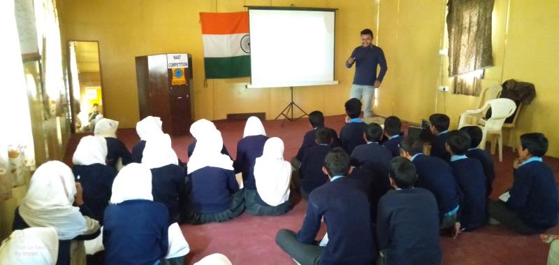 Ringin Dawa  Bharti foundation of Ladakh visits in our school and Deliver a motivational PPT lecture in Projector for Class 8th on the Topic of  GOAL SETTING “How to Achieve Goals and Importance of Goals”. 